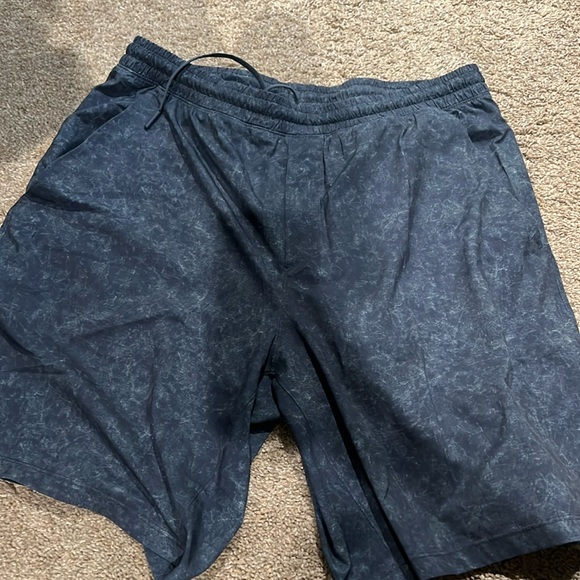 Like new lululemon - Picture 1 of 2